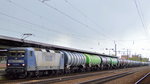 RBH 119/143 571-8 mit Kesselwagenzug zum Personalwechsel im Bhf.