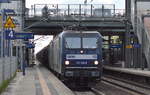RBH Doppeltraktion 115/143 068-5 + 143 ???-? mit Kesselwagenzug am 27.04.17 BF.
