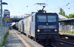 RBH Doppeltraktion 120/143 079-2 + 136/143 567-6 mit Kesselwagenzug Durchfahrt BF.