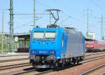 Auch die HGK 185 521-2 (91 80 6185 521-2 D-HGK) war am heutigen Tag unterwegs auf Leerfahrt durch den Bhf.
