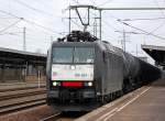 MRCE Leasinglok 185 554-3 von CFL Cargo Deutschland angemietet mit Kesselwagenzug bei der Durchfahrt im Bhf.