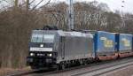 BoxXpress mit MRCE Mietlok 185 564-2 (Bombardier Bj.2005) und Taschenwagenzug Richtung Rostock am 11.02.14 Mühlenbeck/Mönchmühle b.