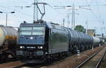 MRCE Dispolok 185 546-9 für LEG mit Kesselwagenzug am 13.07.16 Bf.