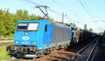 ITL 185 522-0 mit einem PKW-Transportzug am 01.06.17 Bf.