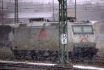 Bei starkem Schneefall stand TXL 185 538-6 (Bombardier Bj.2004) am 03.12.08 Gbf.