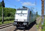 RTBC mit Railpool Mietlok 186 421-4 am 15.06.15 Durchfahrt Bhf.