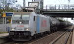 Die polnische LOTOS mir der Railpool-Lok E 186 146-7 und Kesselwagenzug am 07.11.17 Bf.