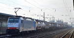 Rurtalbahn Cargo mit der Railpool-Lok 186 107-9 und Containerzug am 07.02.18 Bf.