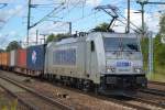 METRANS/HHLA 386 008-7 mit Containerzug am 09.09.15 Bhf.