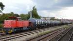 Die CTD 275 111-3 holt einen Kesselwagenzug am Gbf.