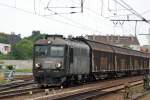 Die polnische ex ST43-R-013 jetzt 252 022-9 (92 80 1252 022-9 D-CTL, ECR Bj.1980) der CTL mit Ganzzug Schiebewandwagen, 27.06.12 Bhf.