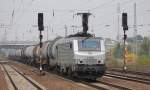 Akiem Mietlok 37030 f�r CTL t�tig mit Kesselwagenzug am 09.10.13 Bhf.