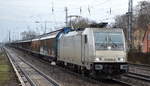 CTL mit der akiem Mietlok 186 263-0  [NVR-Number: 91 80 6186 263-0 D-AKIEM] und Ganzzug Schiebewandwagen am 31.01.18 Berlin-Hirschgarten.