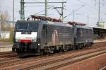 Zwei MRCE Dispoloks der CTL bei der Durchfahrt im Bhf.
