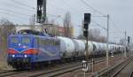 EGP mit 151 033-8 und Zementstaubzug (leer) am 11.03.16 Berlin-Pankow.