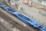 Hier einer dieser relativ neuen EGP Gelenk-Containertragwagen mit der NR.