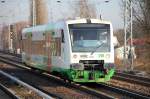Hier noch mal von hinten der EIB VT 002 (95 80 0650 402-0 D-EIB) RS1 Richtung Stadler Werke Berlin-Pankow, 17.01.11 Berlin-Karow.