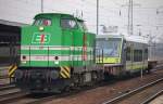 Wiedermal auf �berf�hrungstour EIB 22  Lisa 2  (98 80 3293 025-3 D-EIB) mit einem fabrikfrischen RegioShuttle f�r die Agilis Verkehrsgesellschaft am 16.02.11 Bhf.