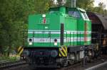 EIB 20  Lisa 1  (95 80 3293 024-6 D-EIB, Bj.1978, ex DR 110 889) mit drei Sch�ttgutwagen Richtung Stadler Werk Berlin-Pankow unterwegs um einen RegioShuttle zur �berf�hrung abzuholen, 17.08.09