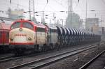 Eine fast schon regelm��ige Begegnung mit der NOHAB Doppeltraktion 1149 (92 80 1227 008-0 D-EIVEL) + 1147 (92 80 1227 007-2 D-EIVEL) mit einem Ganzzug holl�ndischer Leasingsch�ttgutwagen der Fa.
