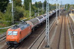 EKO-Trans mit 145-CL 001 (145 081-6) mit einem Ganzzug Gasdruck-Kesselwagen (Propen) am 23.09.16 Berlin-Springpfuhl.