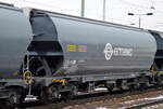 Moderner Drehgestell-Schüttgutwagen mit Schwenkdach und dosierbarer Schwerkraftentladung für Getreidetransporte vom Einsteller ERMEWA für die französische Tranccerales C.T.C mit