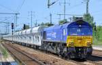 HHPI 29001 (266 461-3) mit einem typischen Ganzzug Schüttgutwagen am 18.07.15 Bhf.