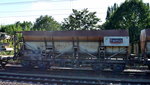 Der Anfangswagen von einem der ehemaligen französischen Schüttgutförderzügen der HHPI mit der Registrierung 37 RIV 80 D-HHPI 6911 000-5 Faeeprrs 911 am 09.08.16 Berlin Grünau.