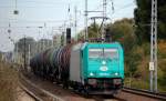Mietlok 185 610-3 von ITL mit Kesselwagenzug Richtung Karower Kreuz Berlin, 04.10.13
