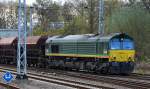 Ascendos Mietlok PB 18 (266 022-3) f�r ITL t�tig mit Ganzzug Sch�ttgutwagen Richtung Industrie�bergabegebiet Berlin Nordost, 05.11.13 Berlin-Springpfuhl.