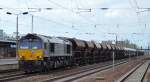 ITL CB 1001 (266 106-4) mit ihrem t�glichen langen SCh�ttgutzug Richting Berlin Nordost am 08.04.14 Bhf.
