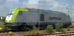Super �berraschung Captrain/ITL 285 117-9 (92 88 0076 101-9 B-ITL) fuhr mir H�he Berlin Adlershof Richtung Berlin-Sch�neweide am S-Bahnfenster vorbei, durch Zufall traf ich dann am S-Bhf.