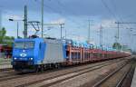 ITL mit 185 CL 004 (185 504-8) und einem PKW-Transportzug fabrikneuer VW Paddy am 21.07.15 Bhf.