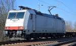 Bei der sieht man noch f�r welche EVU sie jahrelang fuhr, die ex Crossrail 185 578-2 (NVR-Number: 91 80 6185 578-2 D-ITL, Bombardier Bj.2007) nun also auch f�r ITL mit Containerzug am 16.03.16