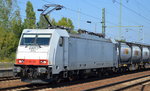 Auch eine vom inzwischen fast unendlichen Fuhrpark privat angemieteter Loks von Captrain/ITL, die E 186 139 mit einer Containerzugleistung am 08.09.16 Durchfahrt Bf.