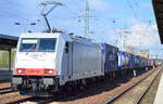 ITL mit E 186 139 und Containerzug am 26.04.16 Durchfahrt Bhf.
