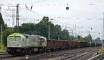 Captrain/ITL Tiger 250 007-2 mit Ganzzug tschechischer offener Drehgestell-Güterwagen am 25.07.17 Berlin-Springpfuhl.