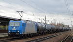 ITL mit der Alpha Trains Mietlok 185 522-0 und Kesselwagenzug am 11.11.17 Bf.