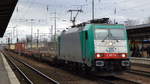 Die polnische ITL Lok 270 005-7/E 186 134 mit Containerzug Richtung Polen am 30.01.18 Bf.