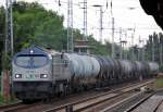 ITL Blue Tiger 250 006-4 (92 80 1250 006-4 D-ITL, Bj.2003) mit Leerzug Kesselwagen Richtung Schwedt �ber Bernau, 14.07.08 Berlin-Karow.