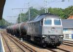 ITL W 232.03 mit Kesselwagenzug Richtung Berlin-Karow, 22.07.10 Berlin-Buch.
