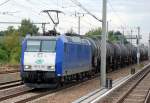 CBRail Leasinglok ITL 185-CL 002 (91 80 6185 502-2 D-VCD, Bombardier, Bj.2001) mit Leerzug Kesselwagen nach Schwedt unterwegs, 11.08.10 Berlin-Blankenburg.