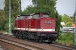 LEG Doppeltraktion von hinten mit 202 425-5 (203 22-9) + 202 327-3 (203 227-4) vorne dran Richtung Bernau, 28.06.13 Berlin-Karow.