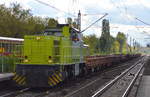 LOCON mit der ALPHA TRAINS 1138 (275 119-6) und einigen Drehgestell-Flachwagen am 22.09.17 Bf.