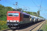 MEG 704 (155 195-1) mit Zementstaubzug (leer) Richtung Industrieübergabe Nordost am 04.09.17 Bf.