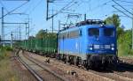 PRESS 140 041-5 (140 810-3) mit Leerzug Rungenwagen für Stammholztransporte am 08.09.15 Durchfahrt Bhf.