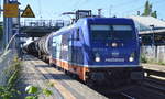Die zu dem Zeitpunkt noch ganz neue Raildox 187 317-3 (91 80 6187 317-3 D-RDX, Bombardier Bj.2017) mit Kesselwagenzug am 01.06.17 Bf.