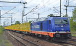 Raildox 76 110-0 mit einem Leerzug Stammholz-Transportwagen am 10.05.17 Bf.