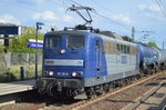 Seit längerem mal eine RBH 151ér an Stelle einer 143ér Doppeltraktion, RBH 276/151 151-8 mit Kesselwagenzug (leer)Richtung Stendell am 13.08.16 Bf.