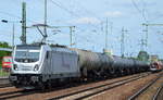 RHC 187 077-3 [NVR-Number: 91 80 6187 077-3 D-RHC, Bombardier Bj.2016) mit Kesselwagenzug am 27.06.17 Bf.